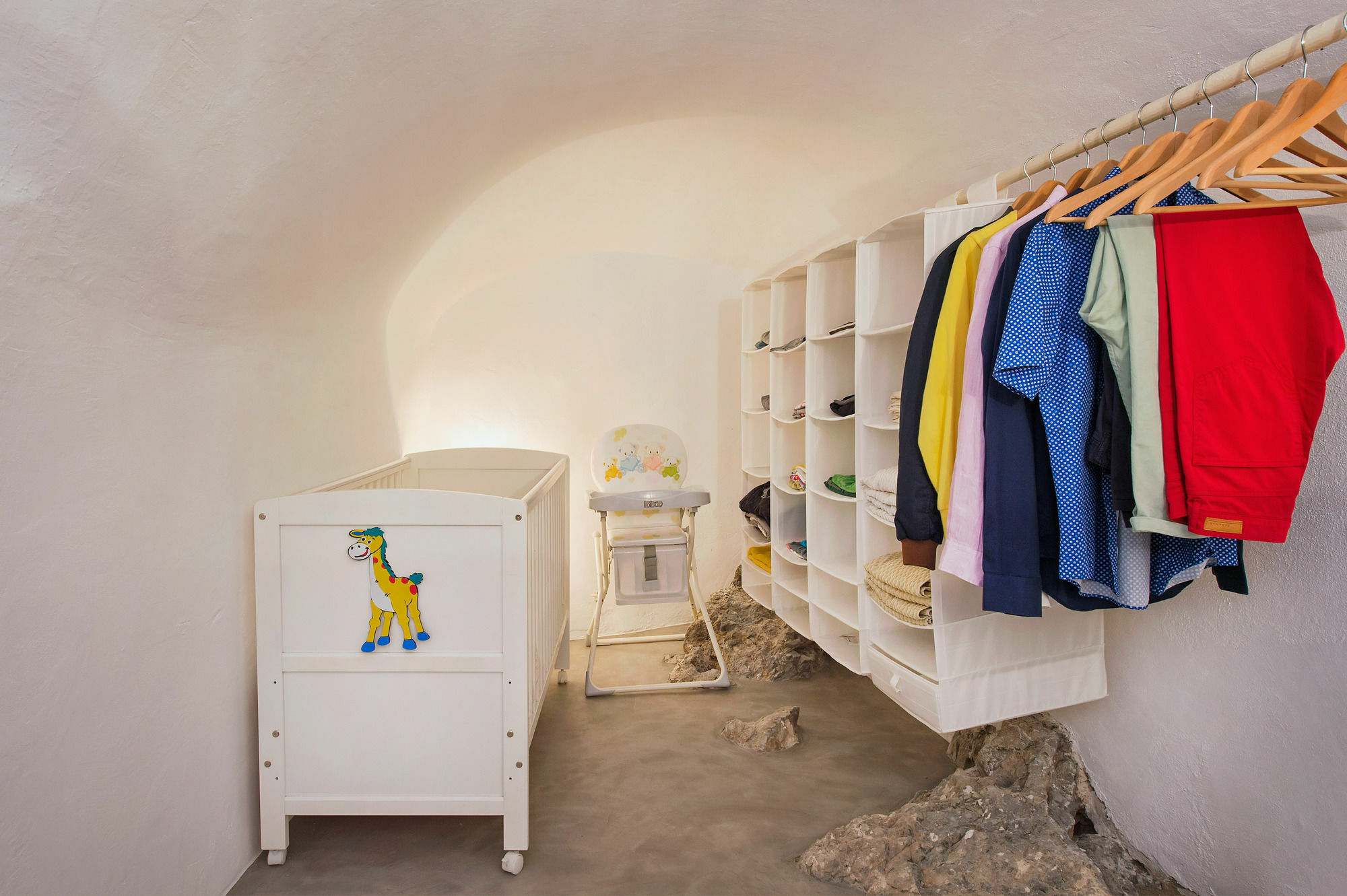 White Cave Private Villa Pyrgos Kallistis Bagian luar foto