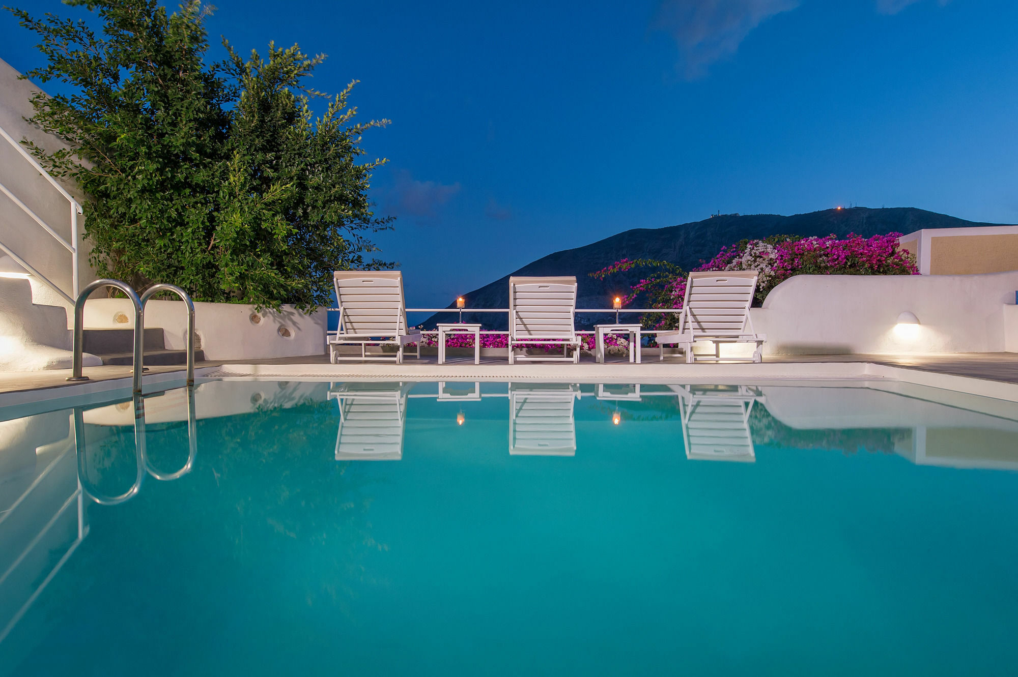 White Cave Private Villa Pyrgos Kallistis Bagian luar foto